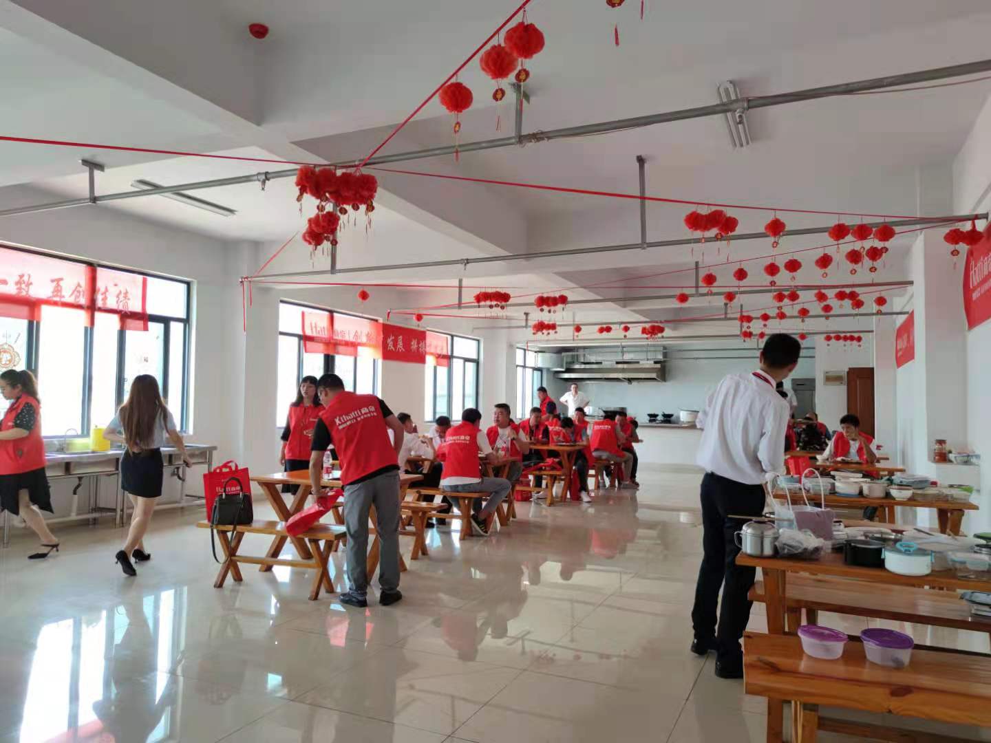 PG国际-创造和传播文娱领域的美好体验游戏平台